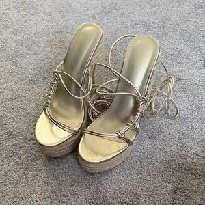 PrettyLittleThing Gold Platform Sandals
